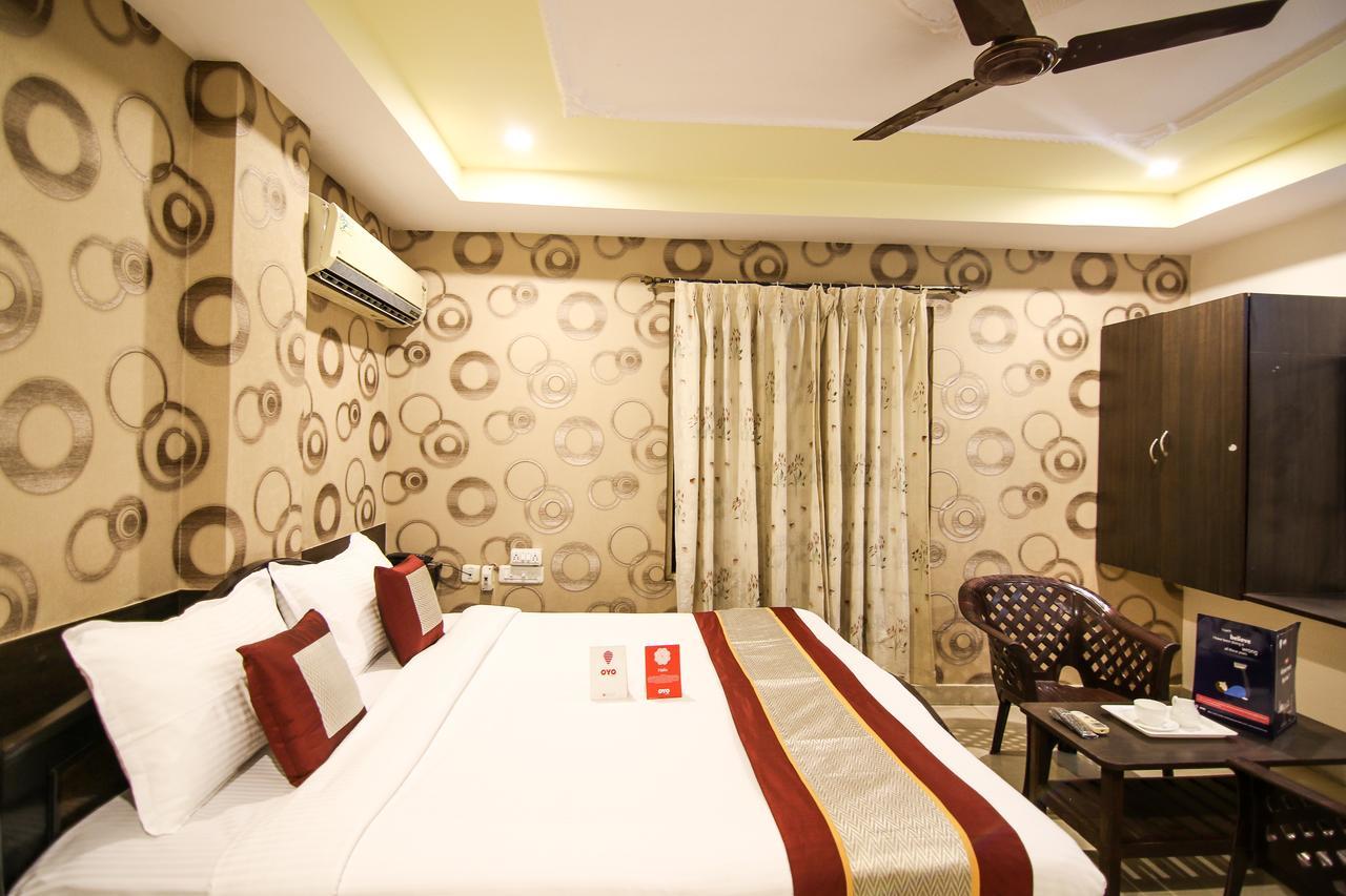 Oyo 9207 Chakri Guest House Višákhapatnam Exteriér fotografie