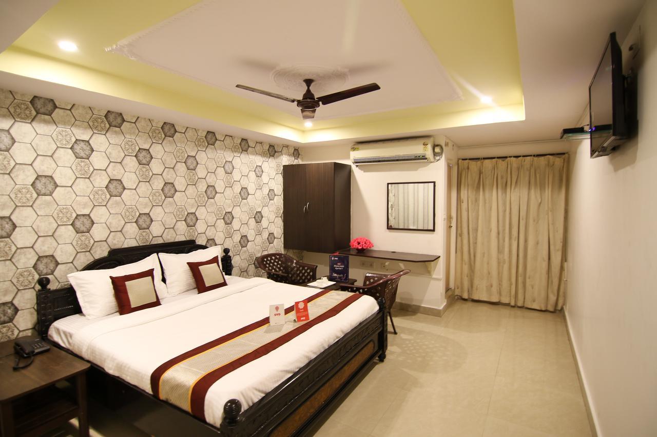 Oyo 9207 Chakri Guest House Višákhapatnam Exteriér fotografie